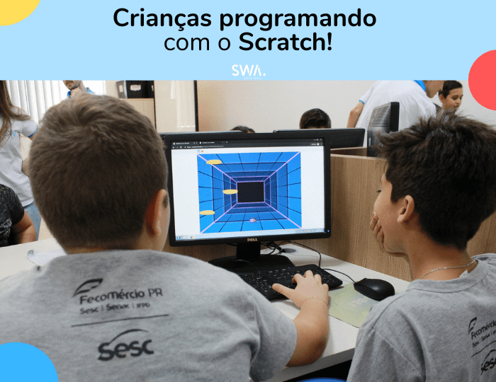 Crianças programando com Scratch!